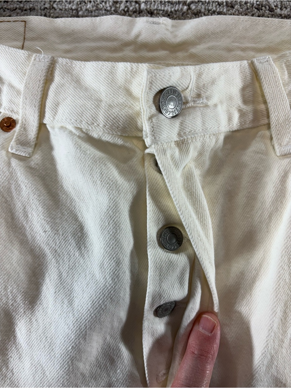 NEW Levi's x Denim Tears 501 Original Fit Men's 36/34 Cream Colored Jeans - Picture 8 of 14
